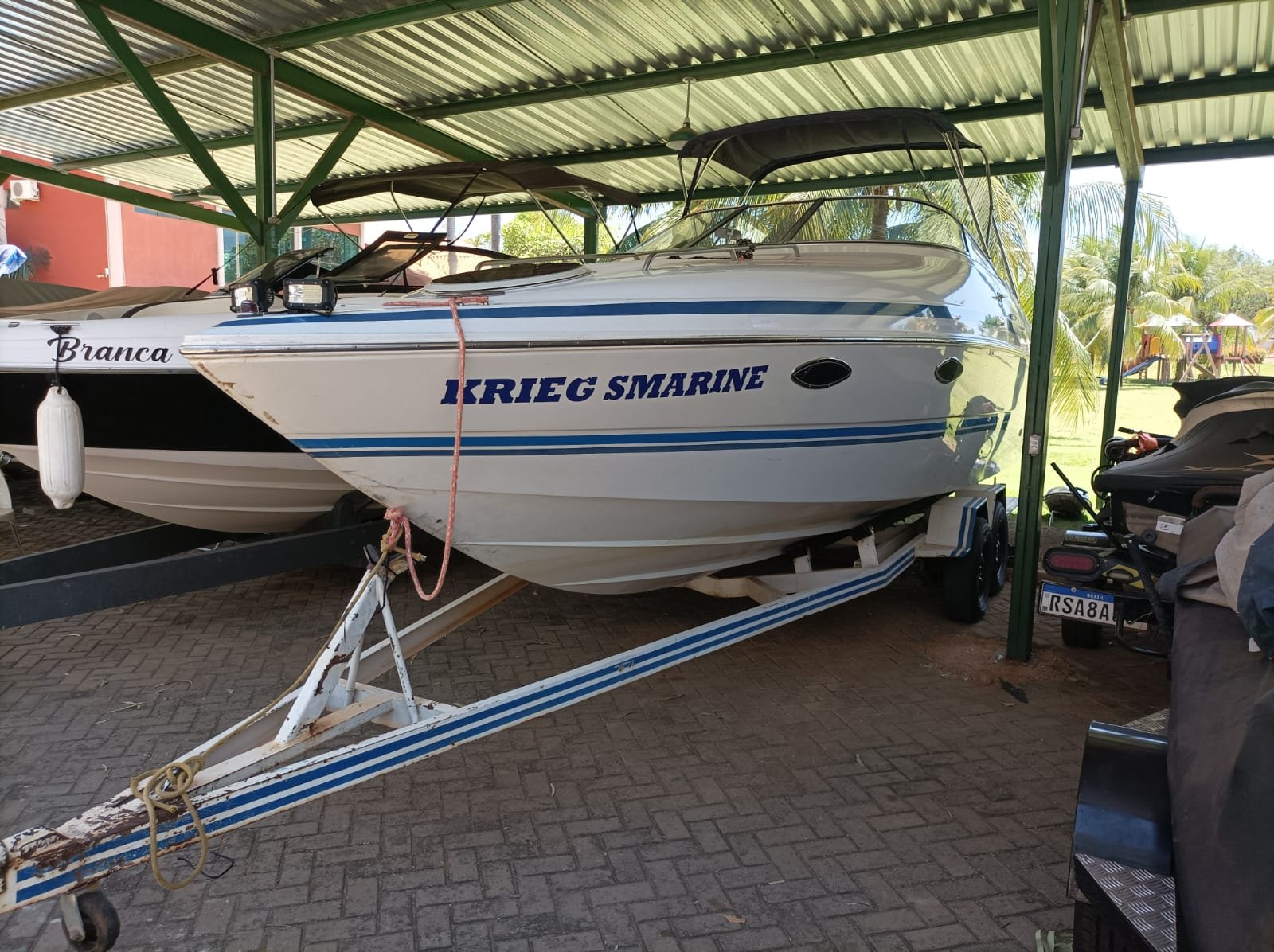 Criscraft 25 com 400hr