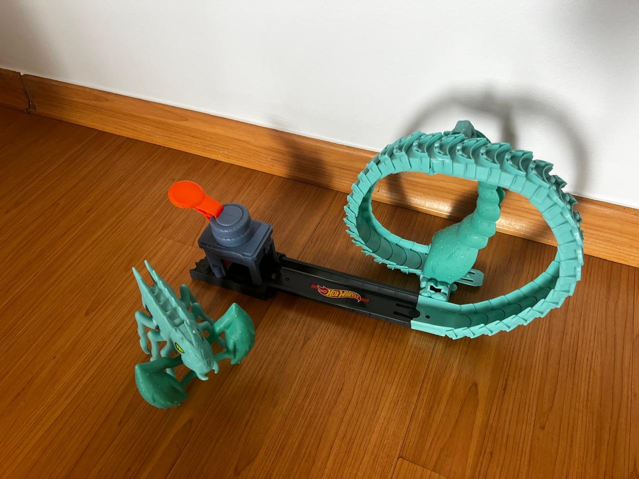 50%OFF – Pista Hot Wheels Escorpião